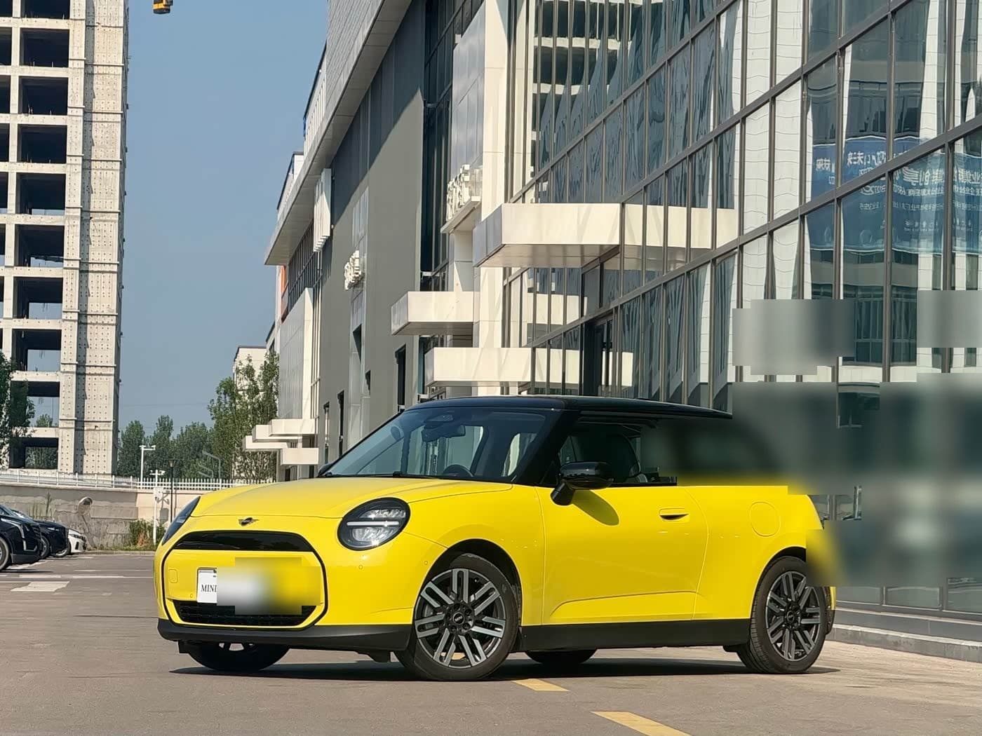 2025 MINI Electric MINI COOPER