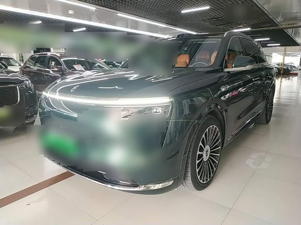 2025 AITO Wenjie AITO M8 front exterior