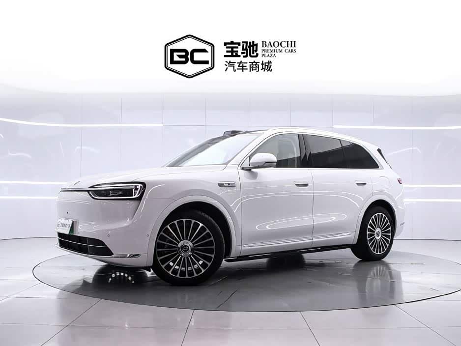 2025 AITO Wenjie AITO M7