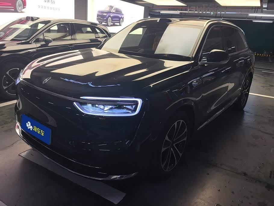 2025 AITO Wenjie AITO M7
