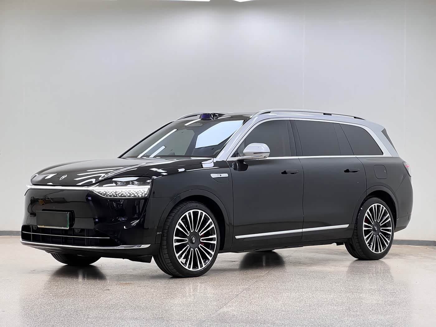 2023 AITO Wenjie AITO M9