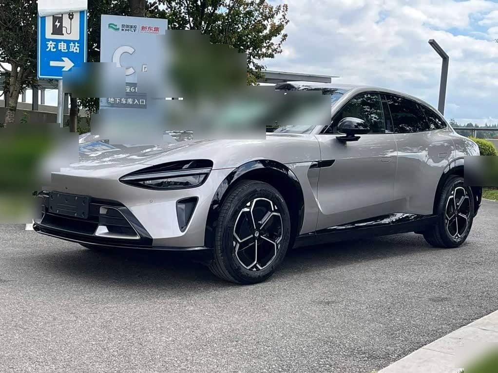 2025 Xiaomi Auto Xiaomi YU7 front exterior
