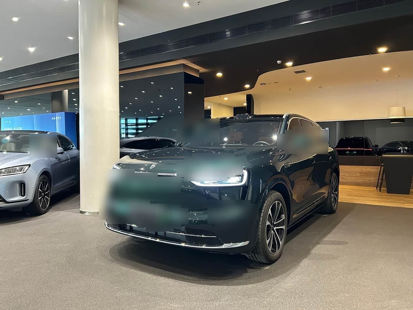 2025 AITO Wenjie AITO M7 front exterior