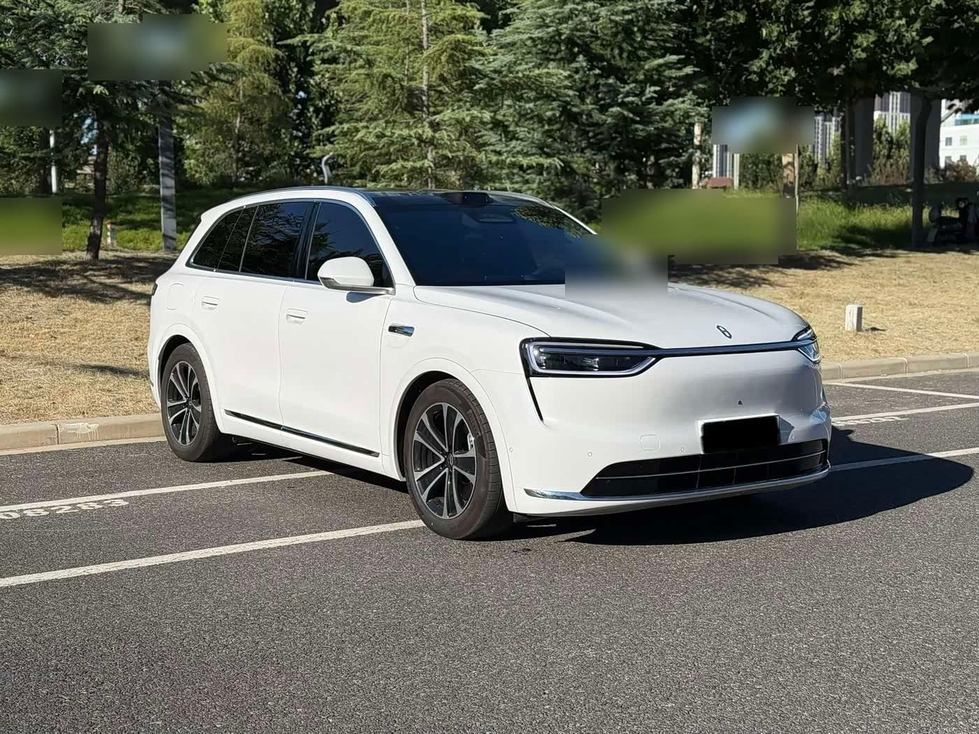 2025 AITO Wenjie AITO M7 front exterior