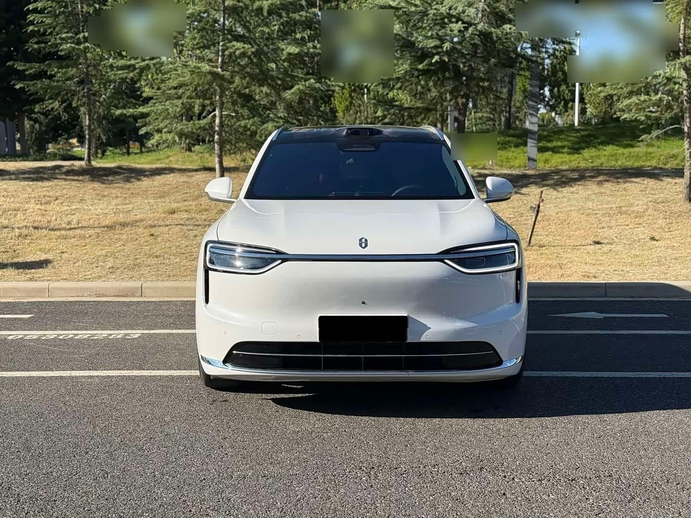 2025 AITO Wenjie AITO M7 front exterior