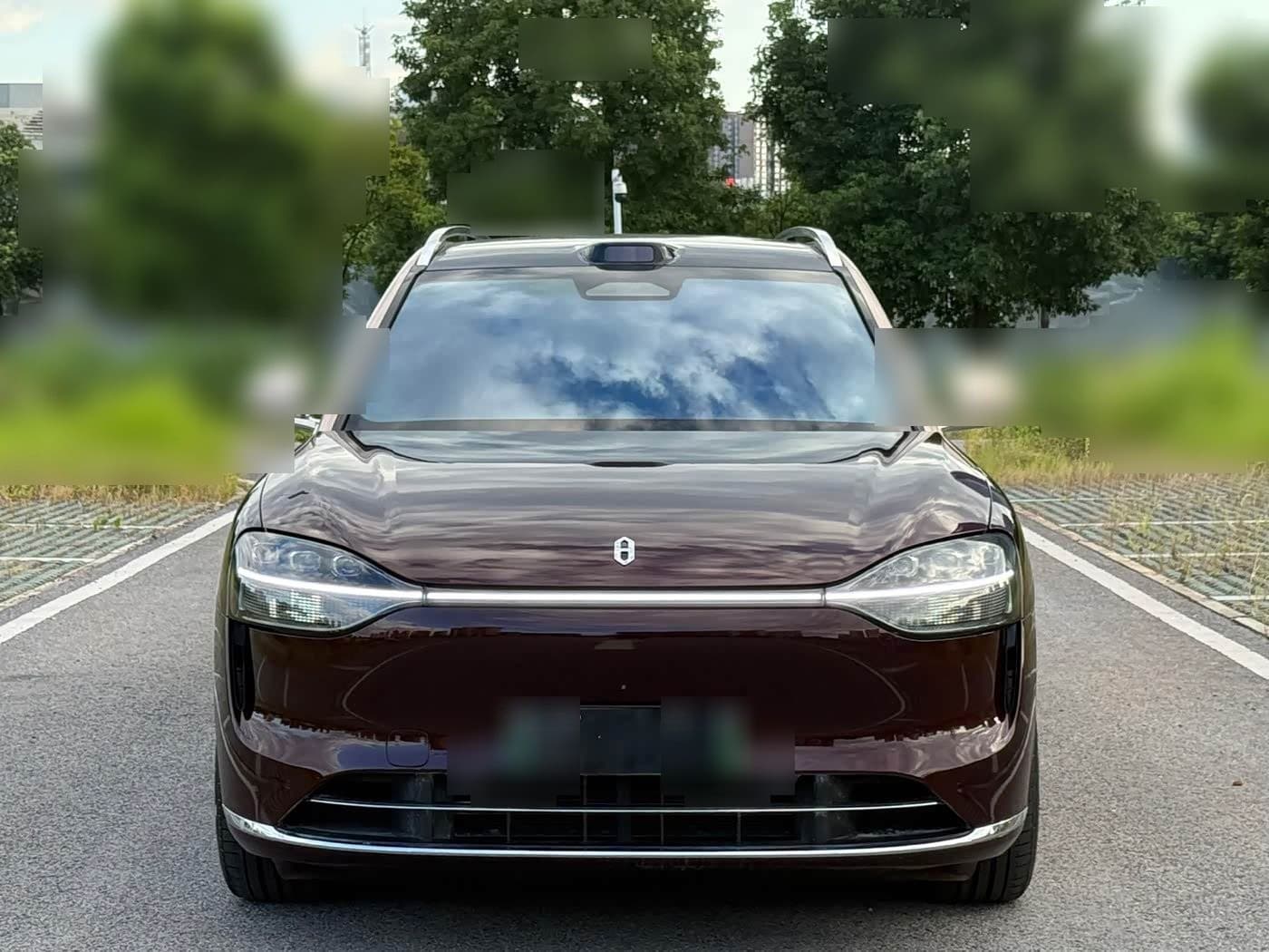 2025 AITO Wenjie AITO M9 front exterior